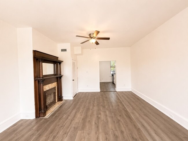 2022 W Ontario St Unit 2