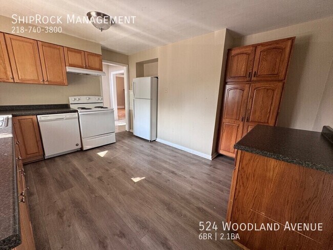 Photo - 524 Woodland Ave