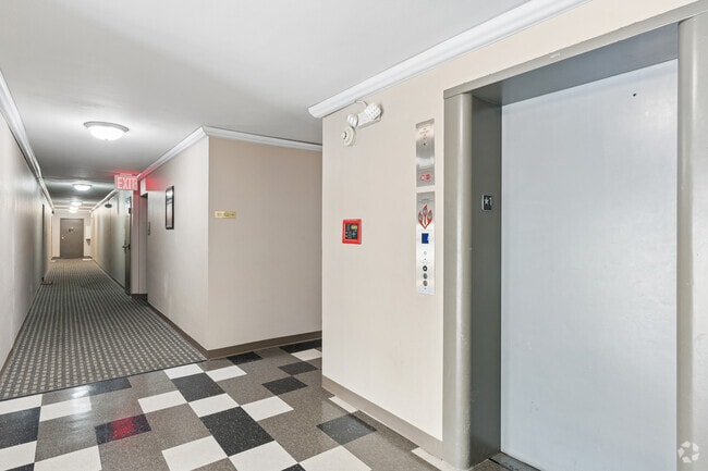Lobby Elevators