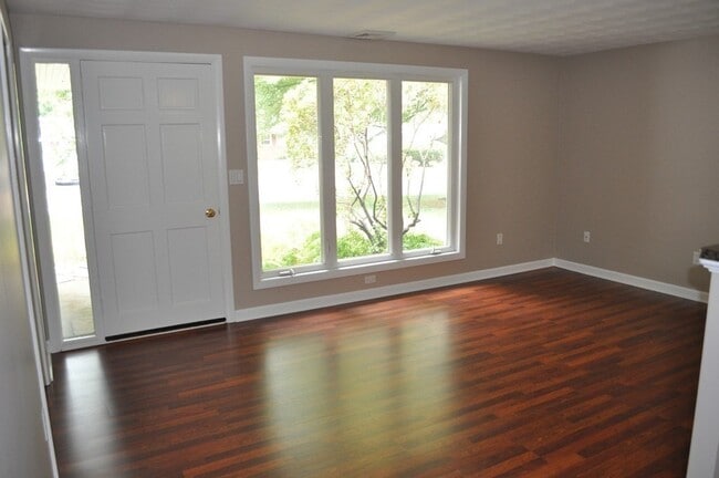Photo - 65 Hemenway Rd