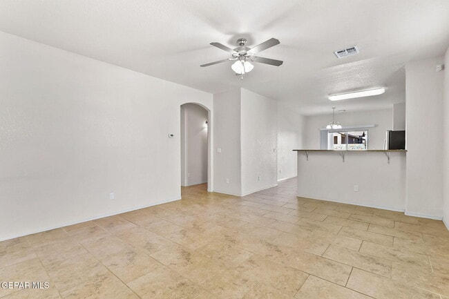 Photo - 14693 Igor Kaleri Ave