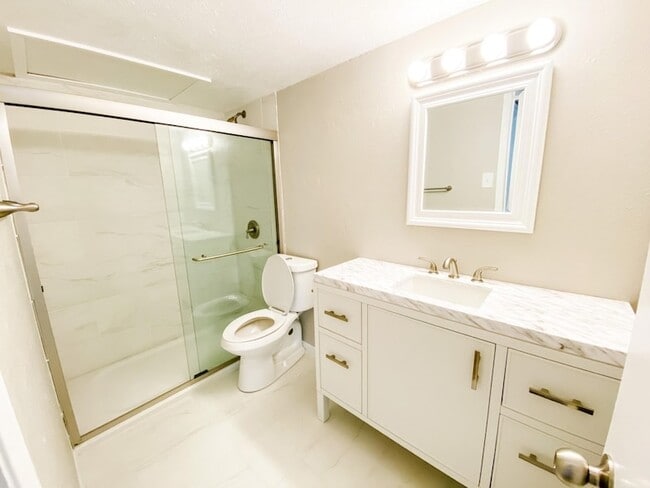 Photo - 12888 Montfort Dr Unit 242