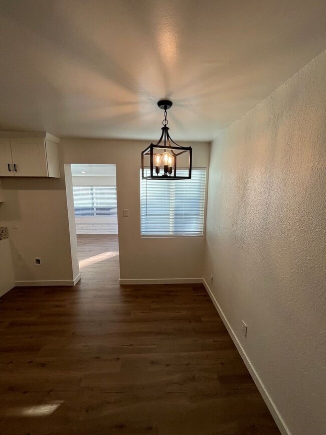 Photo - 230 S Murray Ave