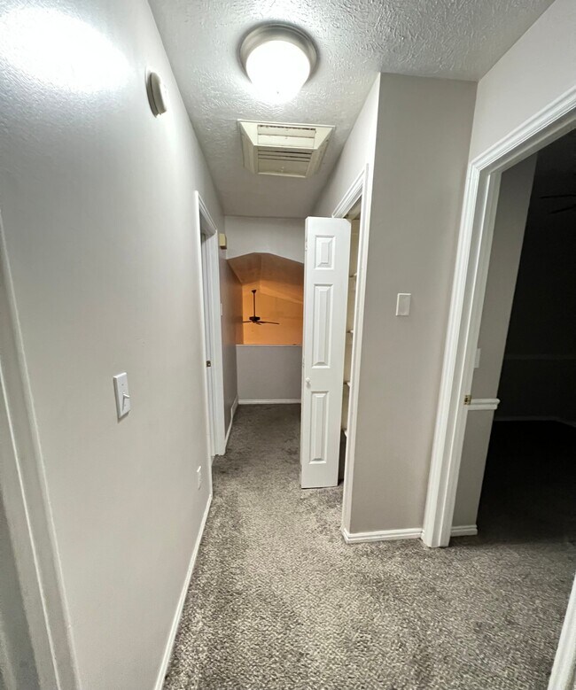 Photo - 8291 S 4800 W