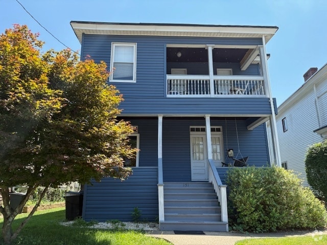 Building Photo - 151 Elm St Unit 1 Rental