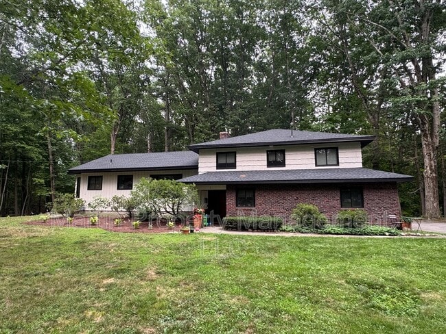 Photo - 1 Cyr Cir