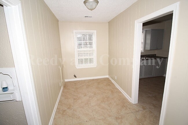 Photo - 2977 N Radford Rd
