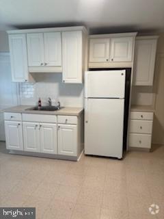 Building Photo - 405 Broad St Rental