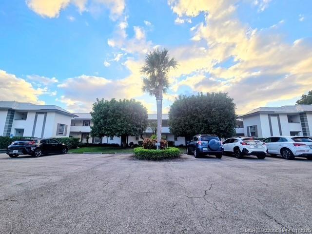 Photo - 803 SE Central Pkwy Unit 5