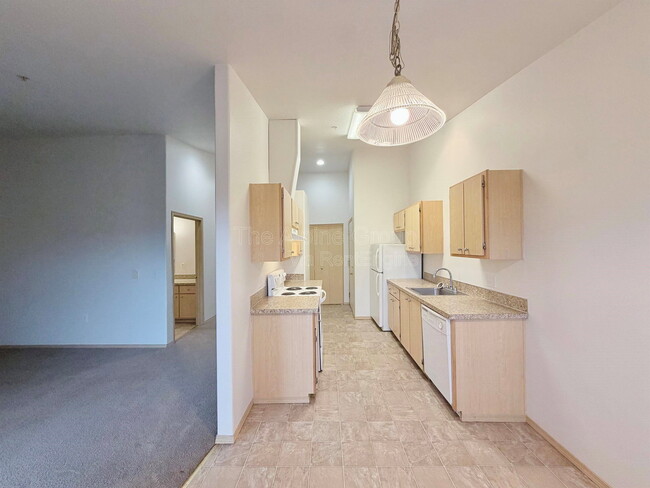 Photo - 10020 SW 125th Ave Unit 305 B