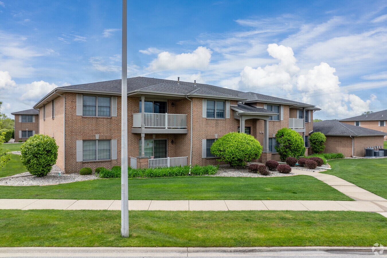 Photo - Wildwood Court Condominiums