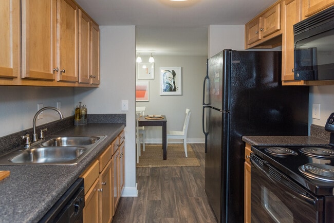 Photo - Reserve South