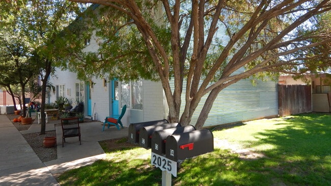 Photo - 2025 S Granada Dr
