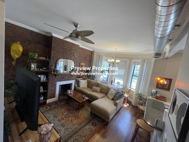 Photo - 195 Cambridge St Condo Unit 2