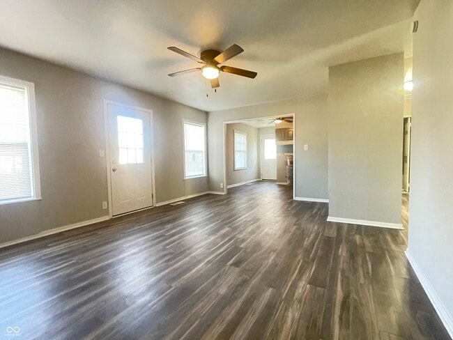 Photo - 5225 E 34th St