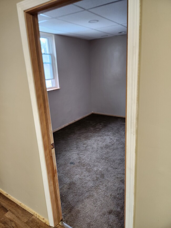 Photo - 525 Carothers Ave