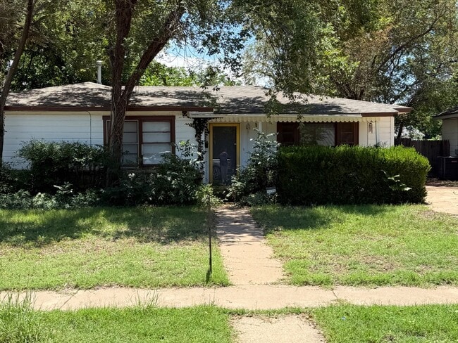 Building Photo - 4105 31st St Rental
