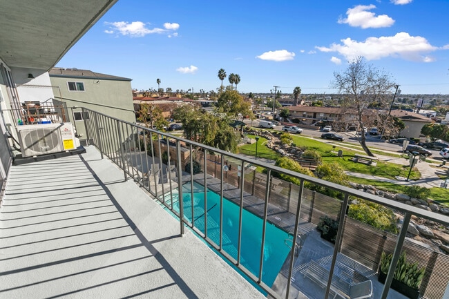 Photo - Skyview Apartments