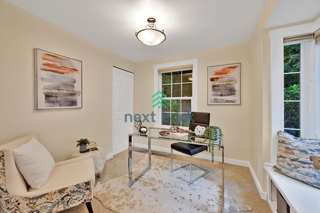 Photo - Charming 2-Bedroom Cottage in the Heart of...
