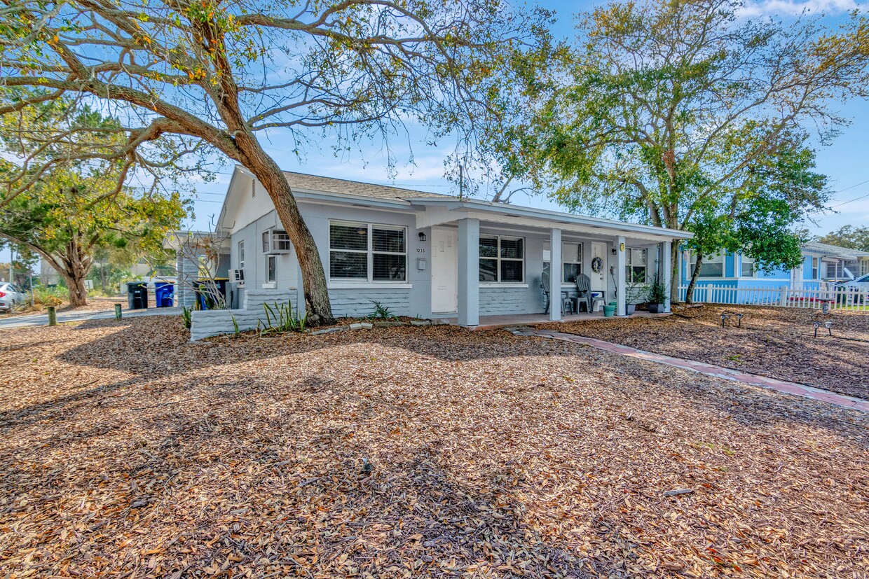 Photo - 1235 Grove St (Clearwater, FL)