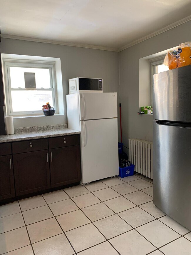 Photo - 9 Waterloo Av