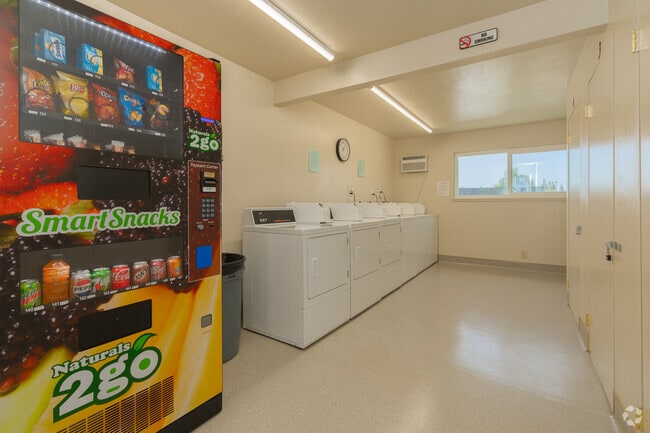 Laundry/Vending/Storage