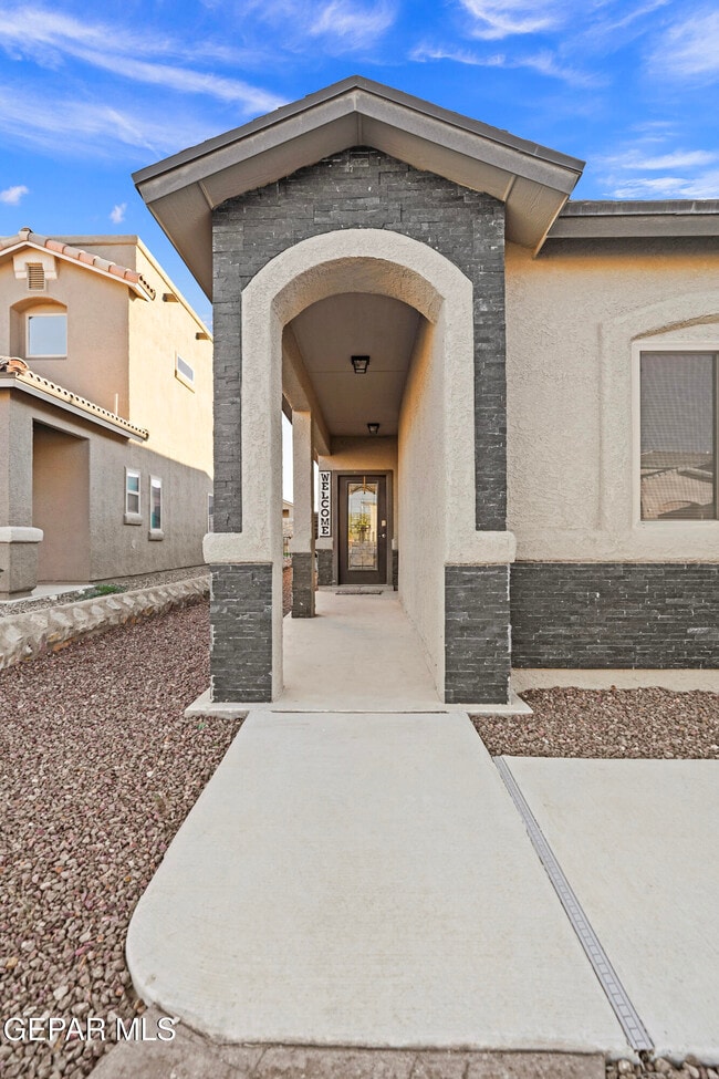 Photo - 14936 Tierra Haven Ave