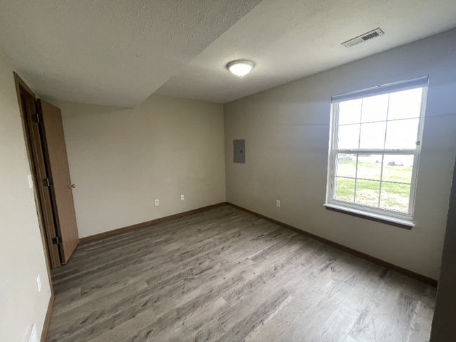Photo - 3403 Westwind Dr Apartment Unit A