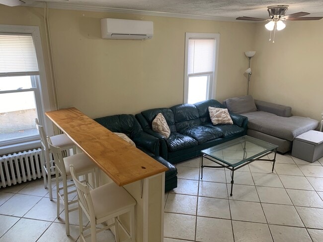 Photo - 14 Grafton St