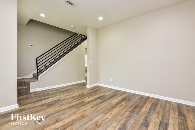 Photo - 6188 Leverett Dr