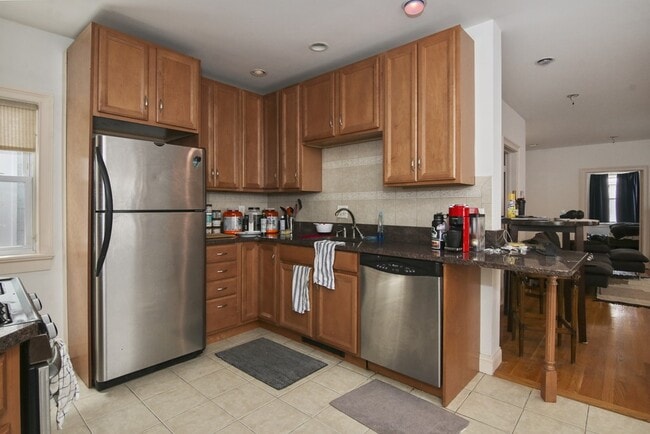 Photo - 164 L St Unit #2