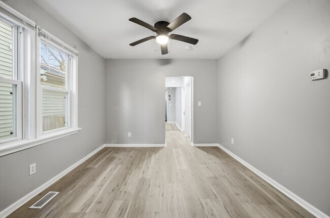 Photo - 243 W 32nd St Unit 1