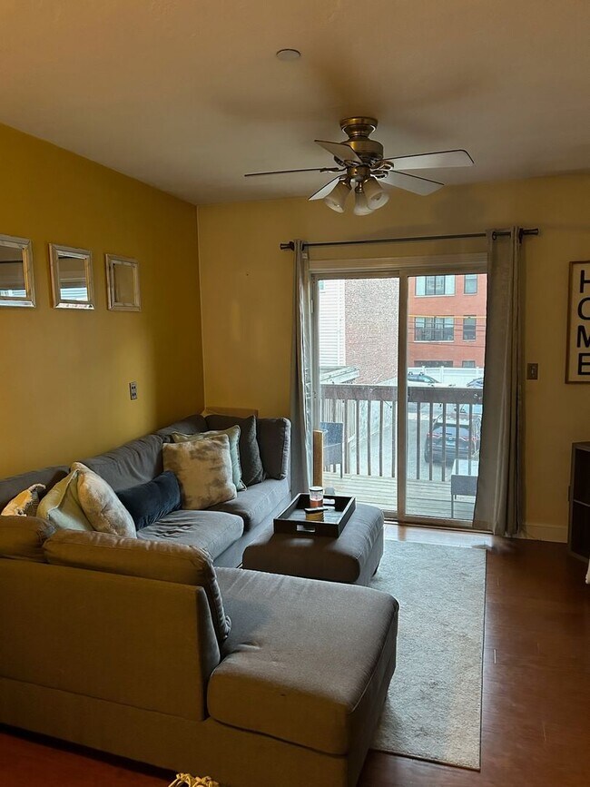 Photo - Wonderful opportunity to lease this amazin... Unit N