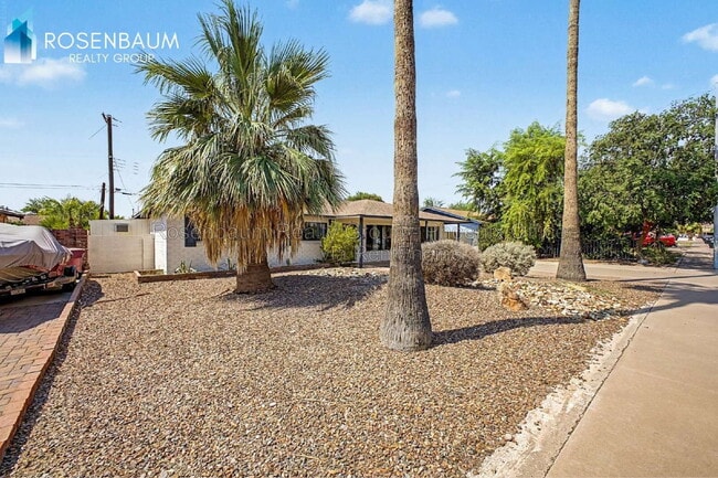 Photo - 7321 E Coronado Rd