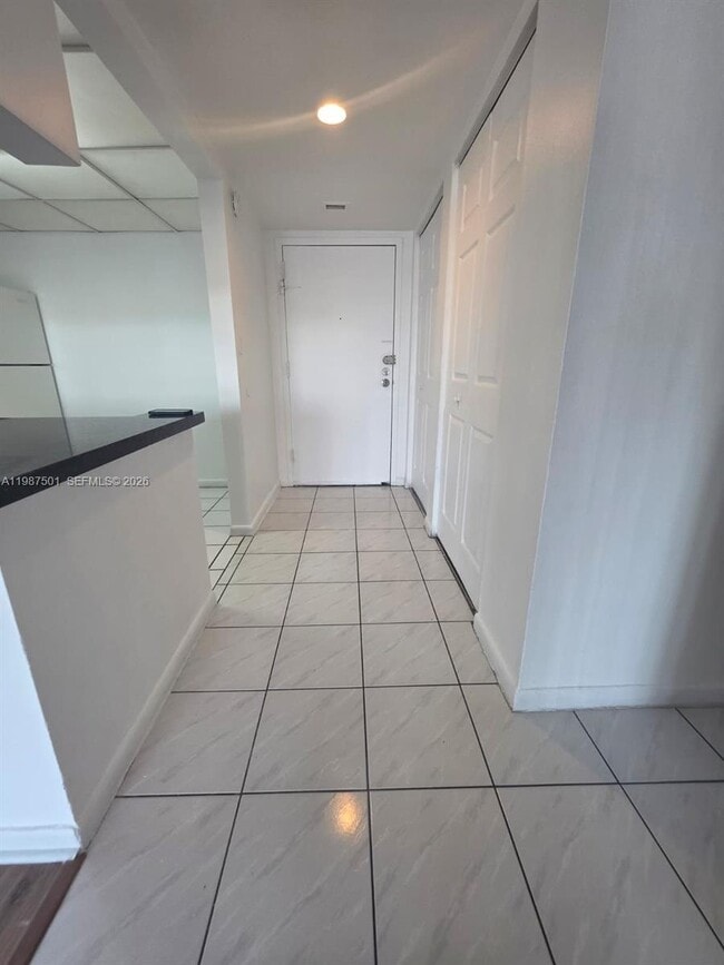 Photo - 494 NW 165th St Unidad C-605