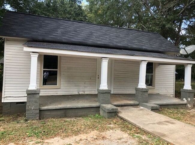 Photo - 541 N 13th St