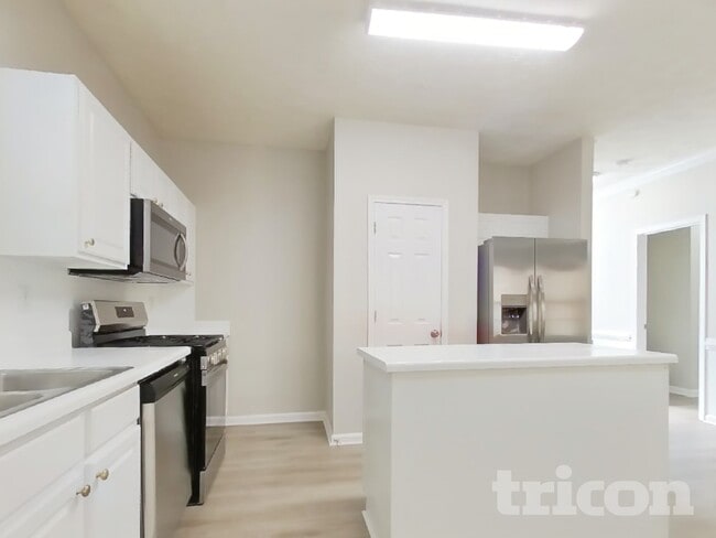 Photo - 6844 Bridgewood Dr