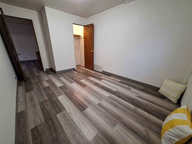 Photo - 701 George St Unit 1