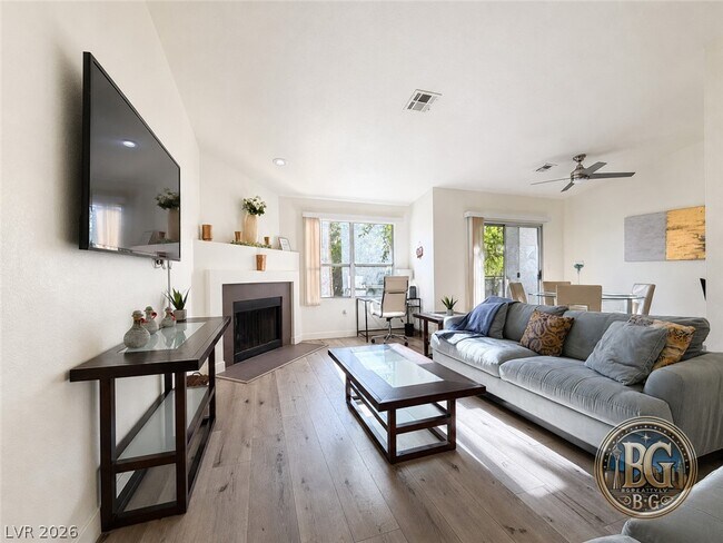 Building Photo - 6250 W Flamingo Rd Unit 162