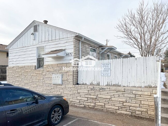 Building Photo - 3671 S Knox Ct Rental