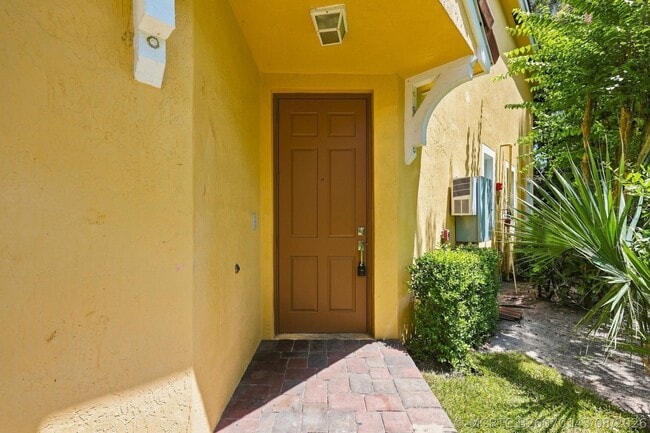 Photo - 813 Pipers Cay Dr