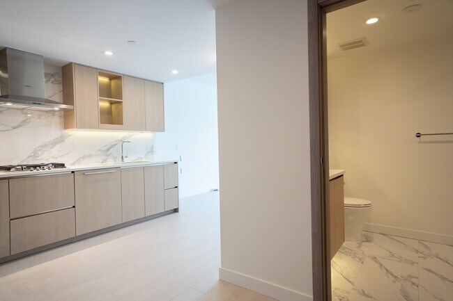 Photo - 2503-13778 100 Avenue Unit 2503