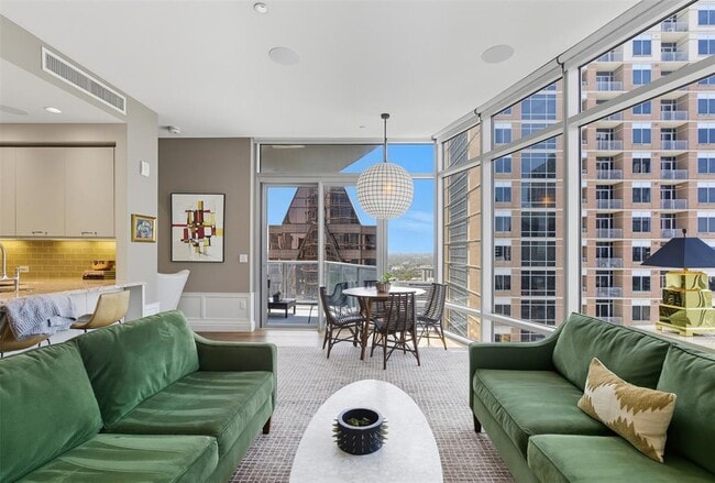 Building Photo - 200 Congress Ave. Unit 25C Rental