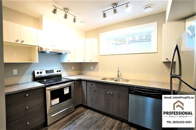 Photo - 7106 83 Av NW