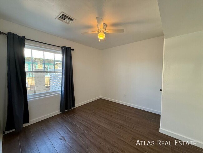 Photo - 1606 W Taylor St Unit A