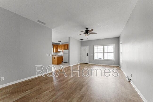 Photo - 246 N Belleview Pl