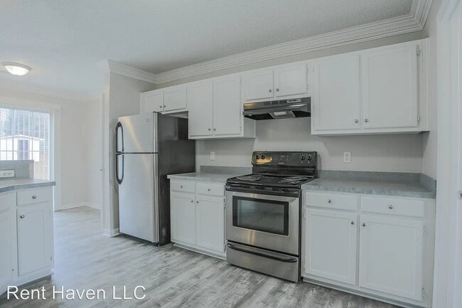 Photo - 115 Turning Leaf Dr