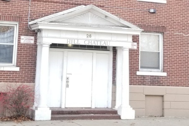 Photo - Hill Chateau Apartments