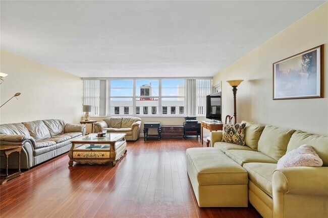 Photo - 1160 N Federal Hwy Unit 1020