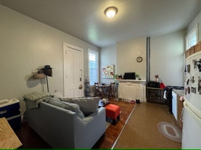 Photo - 26 Conklin St Unit 1